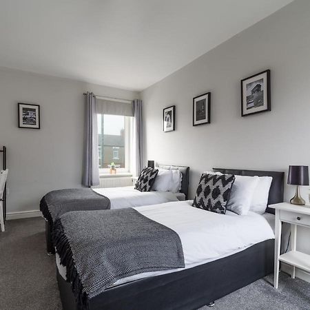 Haw Thorn House - 2 Bedroom, Ashington, Northumberland 애싱턴 외부 사진